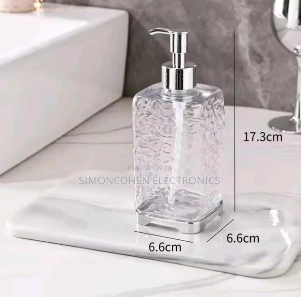 Acrylic Soap Dispenser - thumbnail 3