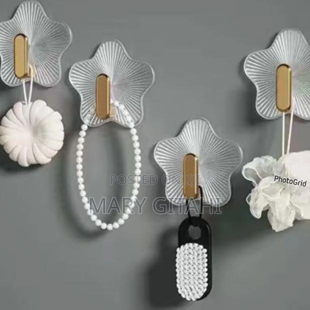 5pcs Punch-Free Wall Hanging Hooks
