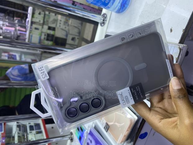 Peakaco Samsung S24 Fe 5g Case Translucent Matte Magsafe Case - thumbnail 2