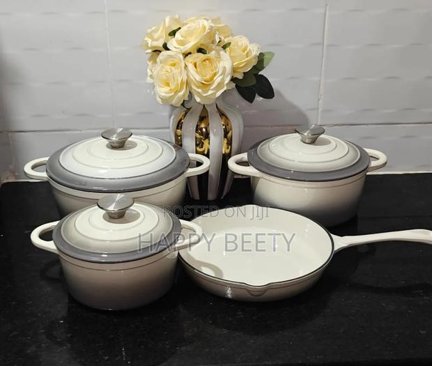 Heavy Duty Quality Cast Iron Pots