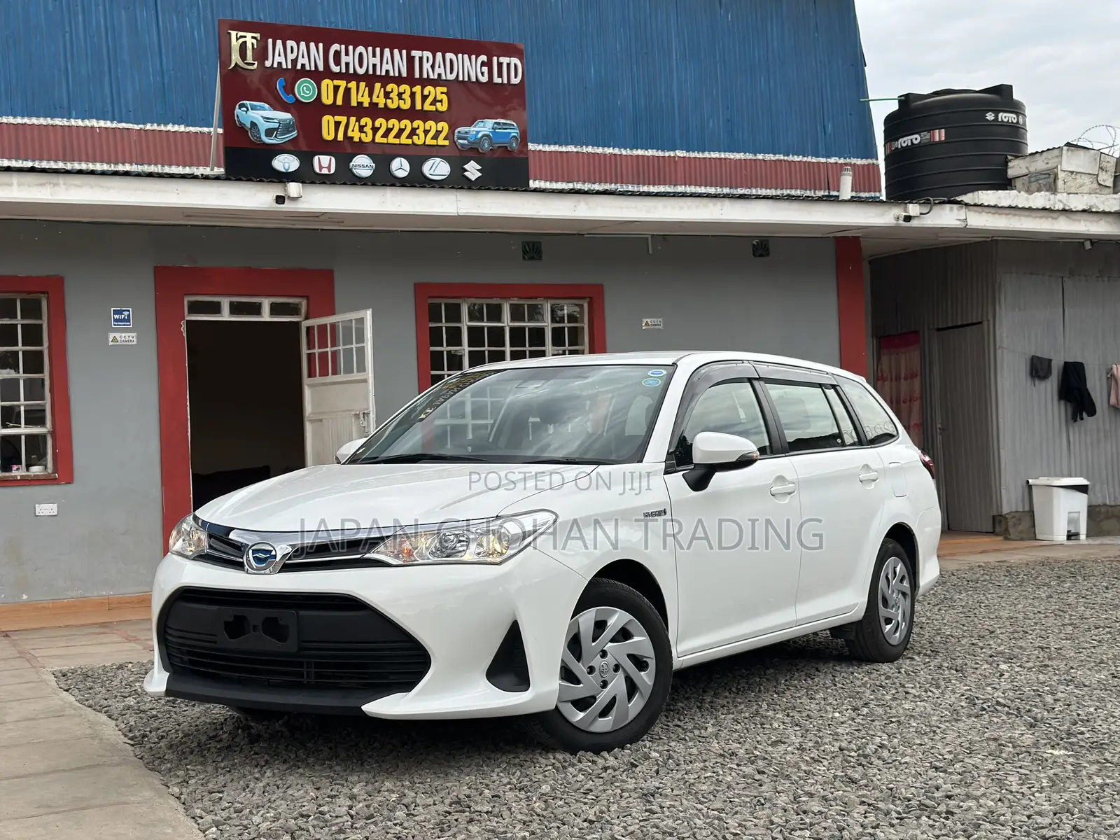 Toyota Corolla Fielder 1.5 Hybrid FWD 2019 White