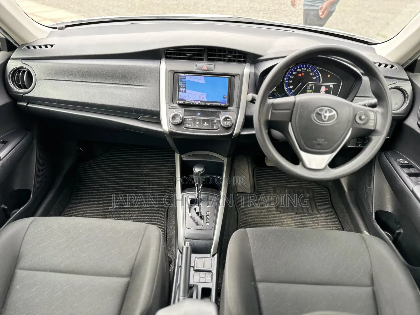Toyota Corolla Fielder 1.5 Hybrid FWD 2019 White