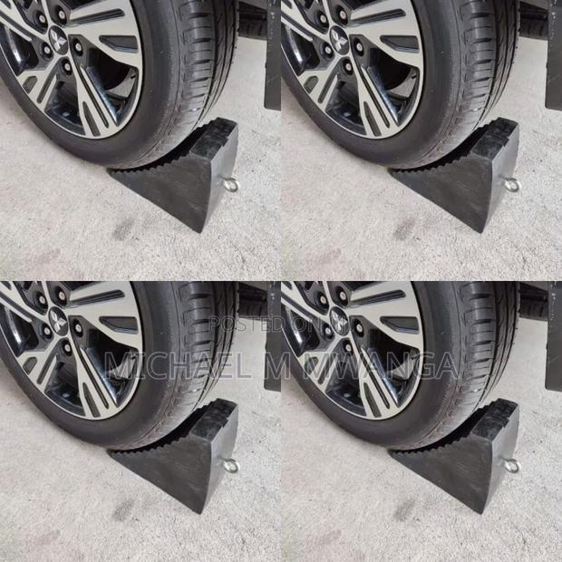 Long-Term Durability Wheel Stopper Chocks