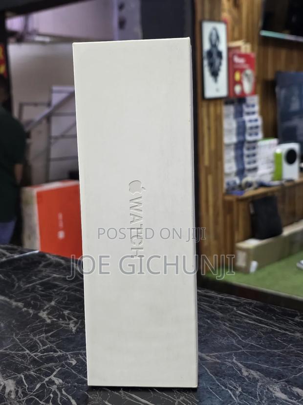 Apple Watch Series 10 46mm - main view