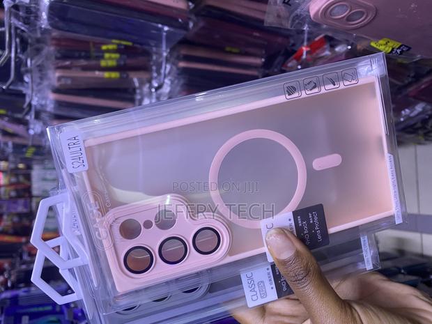 Wemma Samsung Galaxy S24 Ultra Magnetic Translucent Matte Case - thumbnail 2