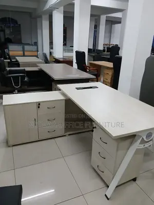 Sleek, Functional Professionally Styled Advanced Desk