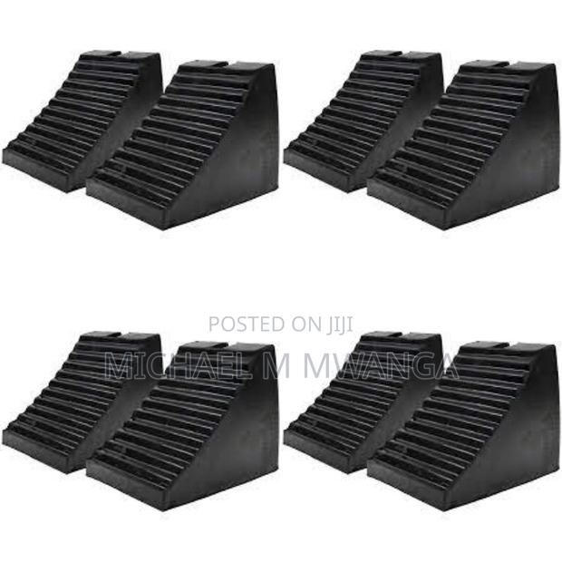 Parking Lot Wheel Stopper Chocks