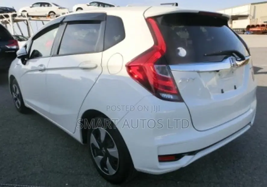 Honda Fit 2018 White