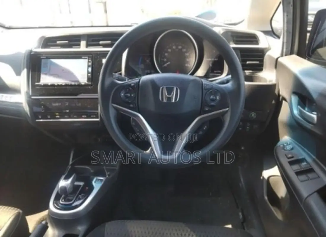 Honda Fit 2018 White