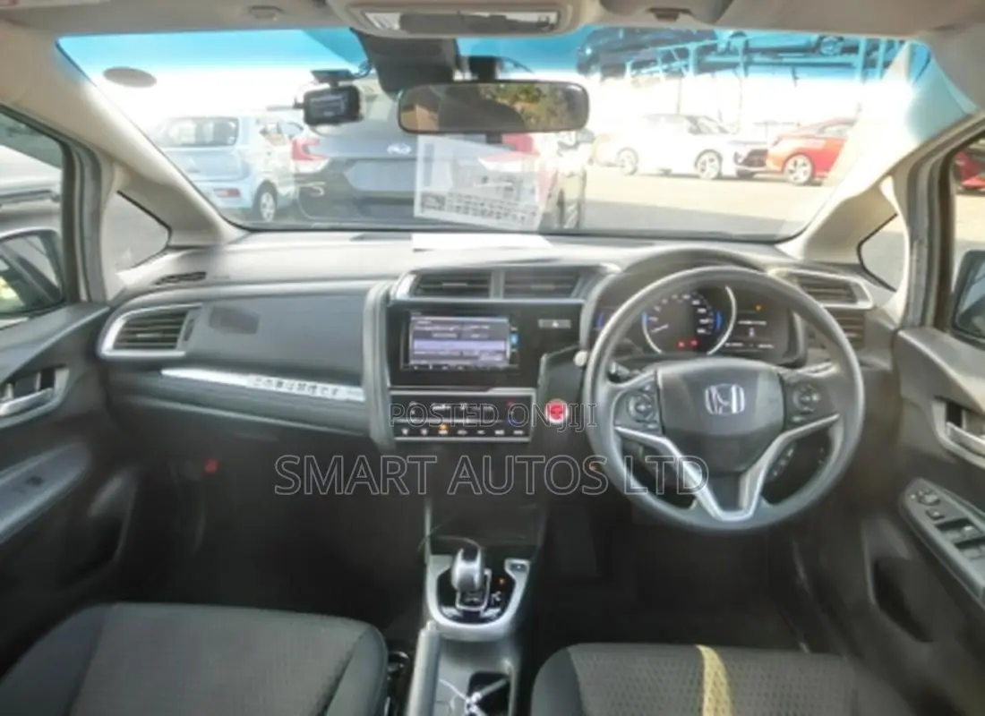 Honda Fit 2018 White