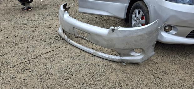 Toyota Noah Bumper 2007 - thumbnail 3