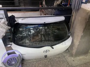 Toyota Vitz Jewela Boot