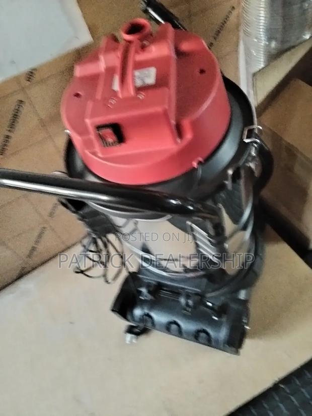 Vacuum Cleaners - thumbnail 2