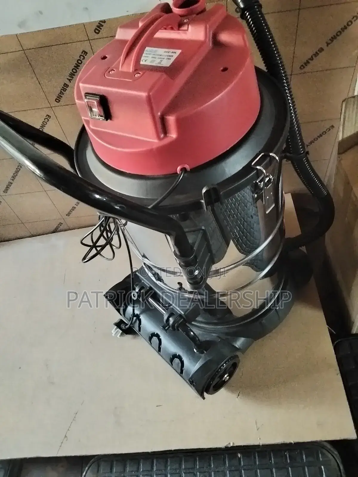 Wet and Dry Vacuum Cleaner