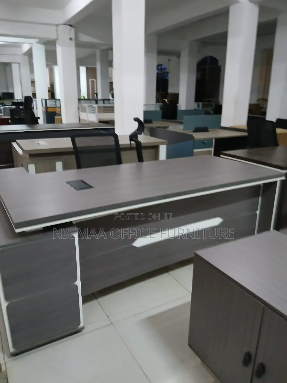 Sleek Finish, Built-in Storage Modern Executive Desk