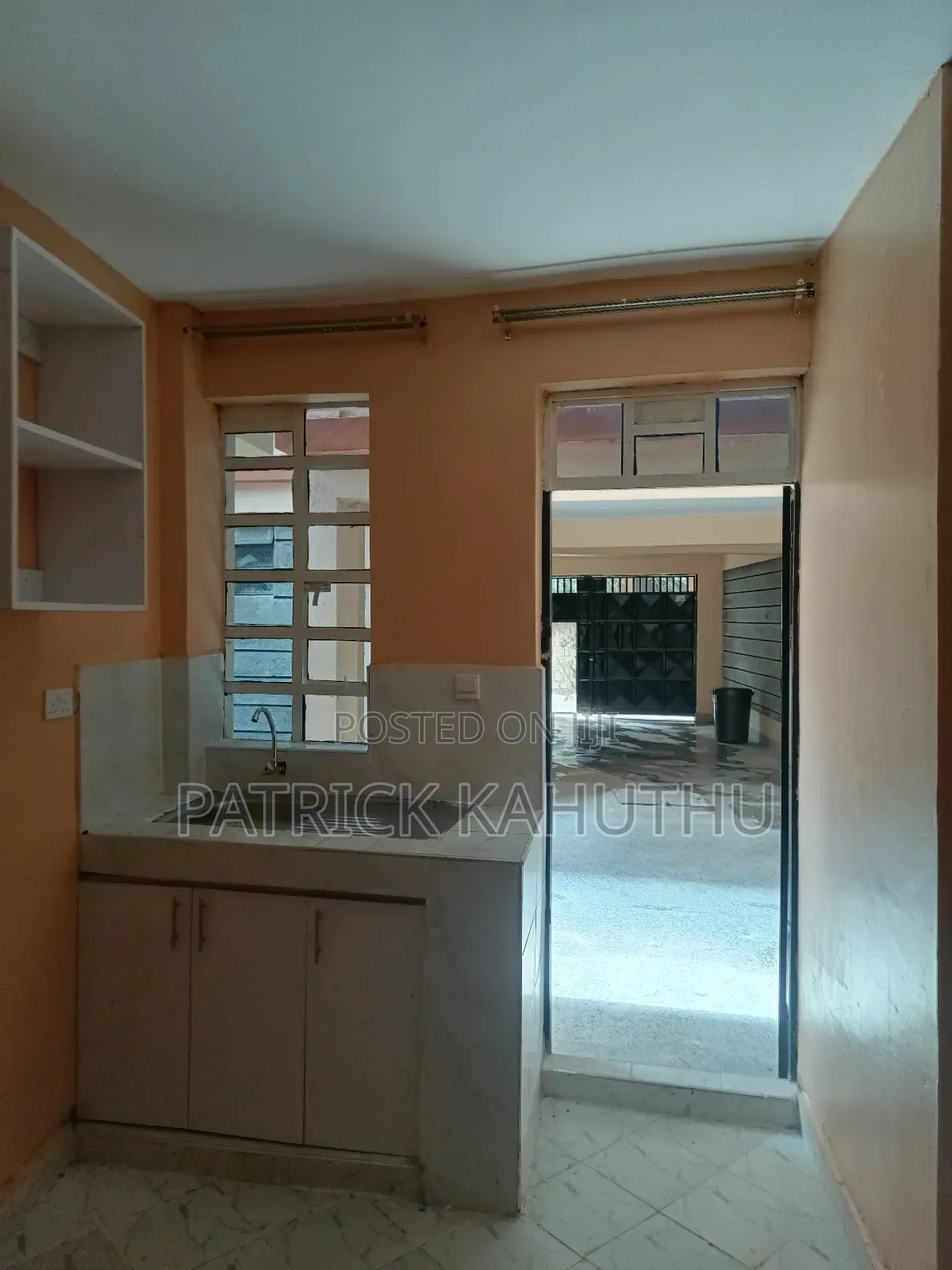 1bdrm Bedsitter in Kenyatta Road for rent