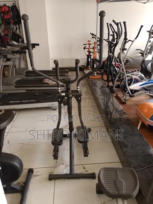 Elliptical Cross Trainer – Compact Durable - thumbnail 2