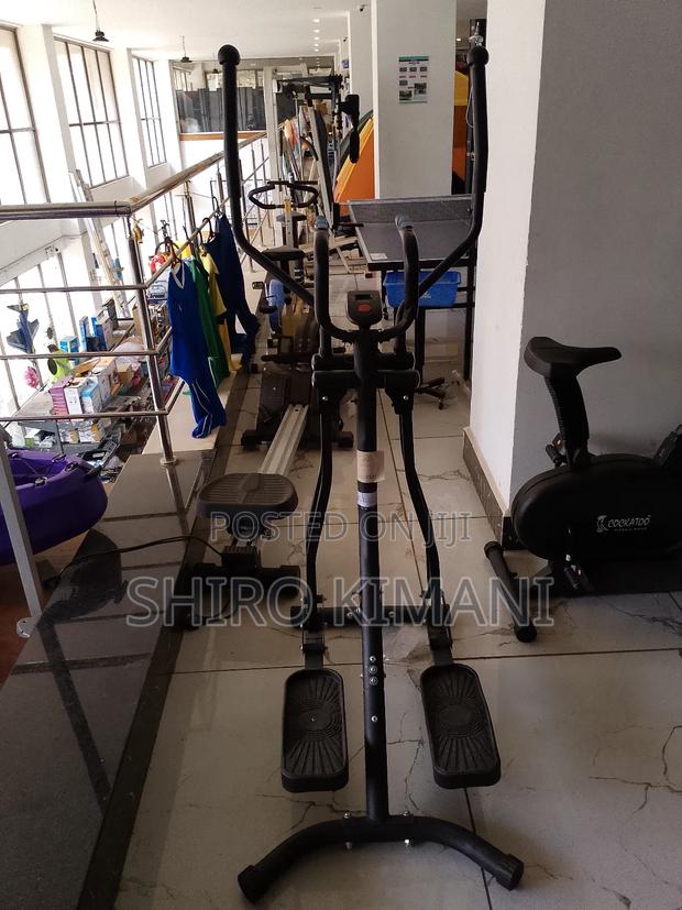 Cross Trainer – Standing Elliptical Exercise