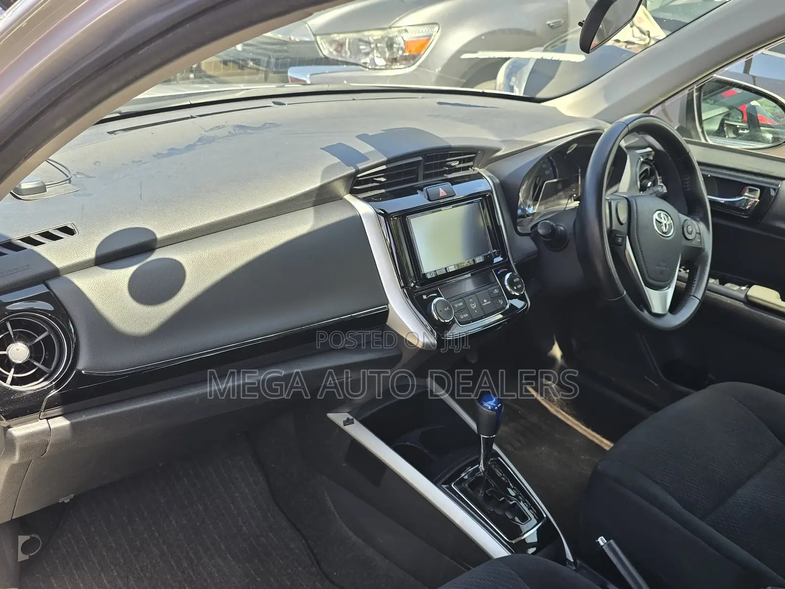 Toyota Axio 2018 Silver