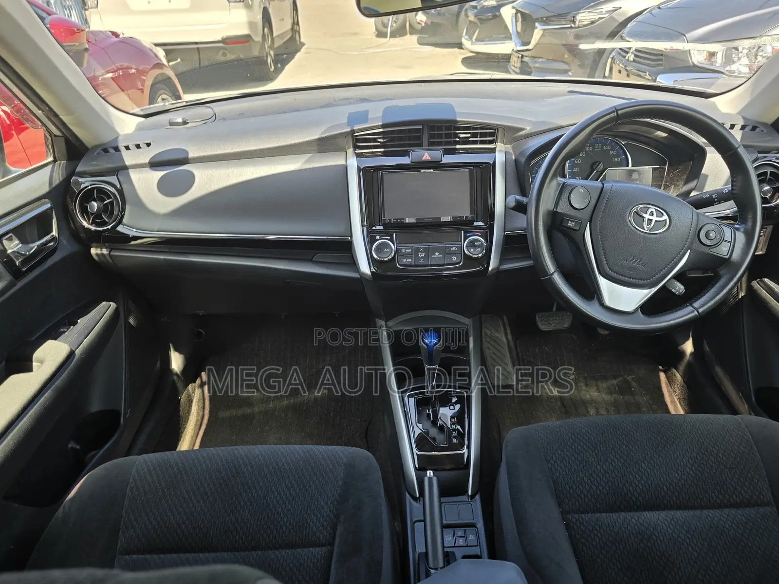 Toyota Axio 2018 Silver