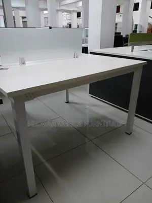 Minimalist, Functional Space-Smart 2-Way Workstation