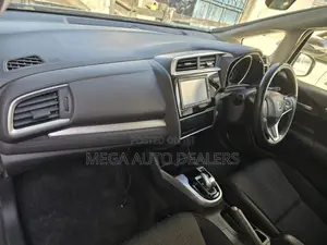 Honda Fit 2018 White