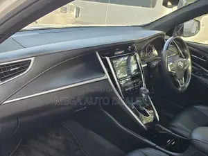 Toyota Harrier 2018 White