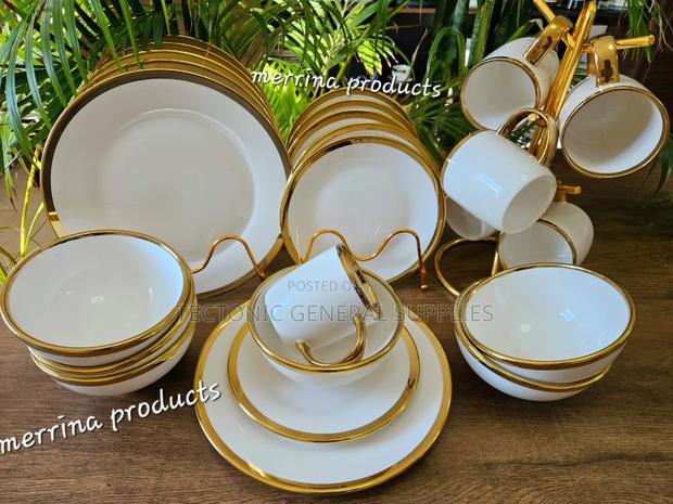 High Quality Gold Line Dinner Set 24 Pieces - main view
