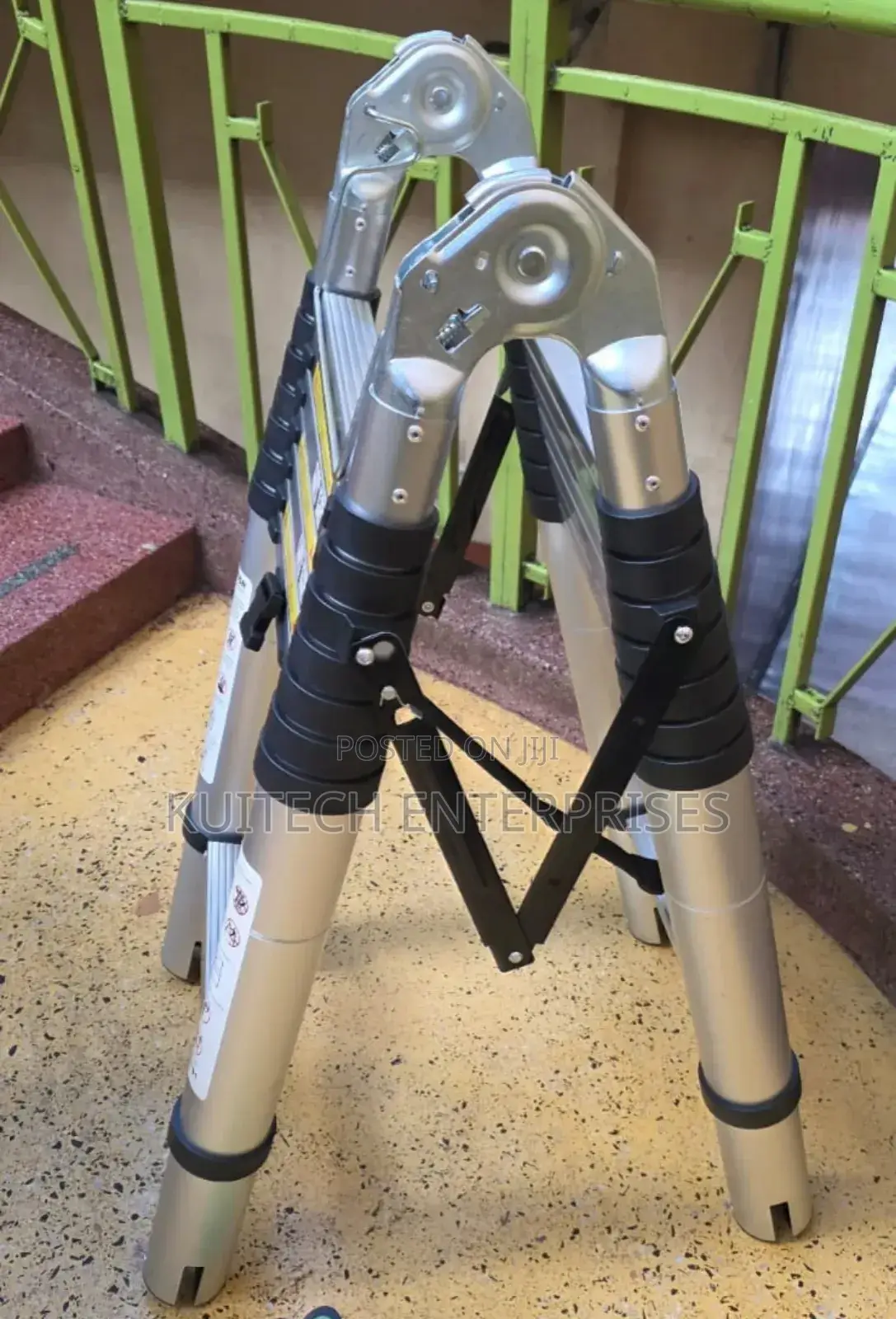 Folding Telescope Ladder/ Double Sided Telescope Ladder 2.8m+2.8m