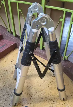 Folding Telescope Ladder/ Double Sided Telescope Ladder 2.8m+2.8m