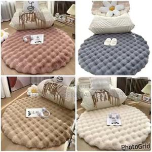 *Fluffy Round Plush Rugs Size 60cm - thumbnail 2