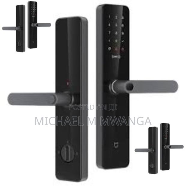 Digital Door Smart Lock (Up to 12 Months Life)