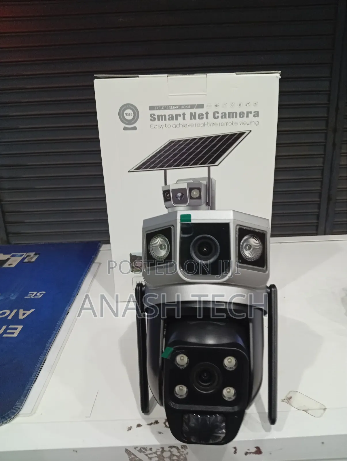 Amazing PTZ Rotating 4g Simcard Outdoor Solar Camera