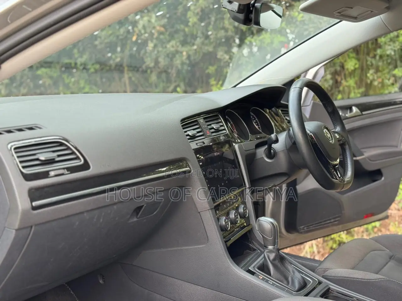 Volkswagen Golf 2017 Silver