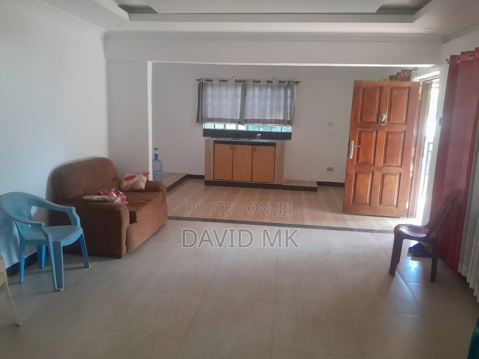 6 Bedrooms, 4 Ensuite