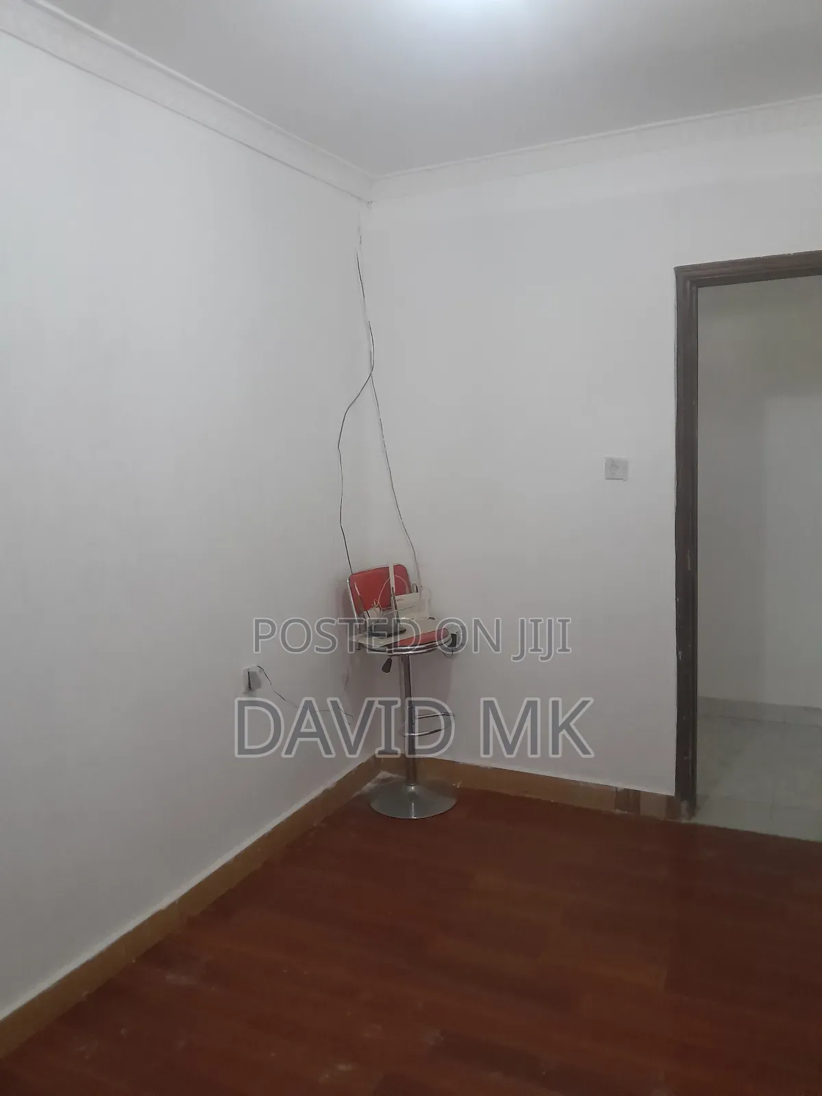 6 Bedrooms, 4 Ensuite