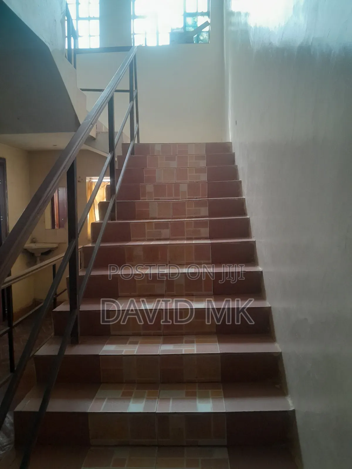 6 Bedrooms, 4 Ensuite