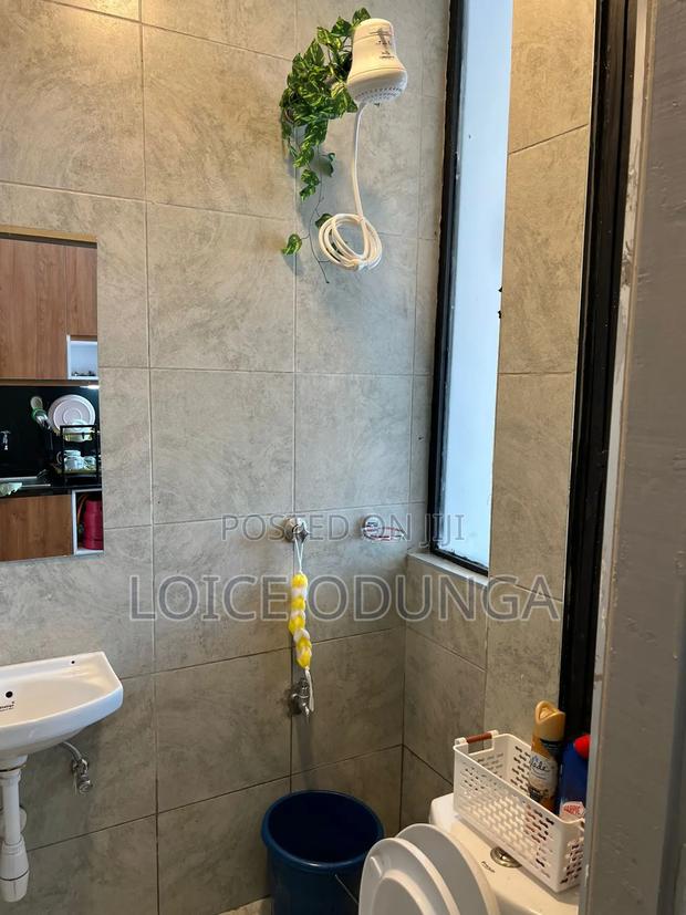 Executive Studio Airbnb Near TRM in Roysambu ,Thika Toad - thumbnail 11