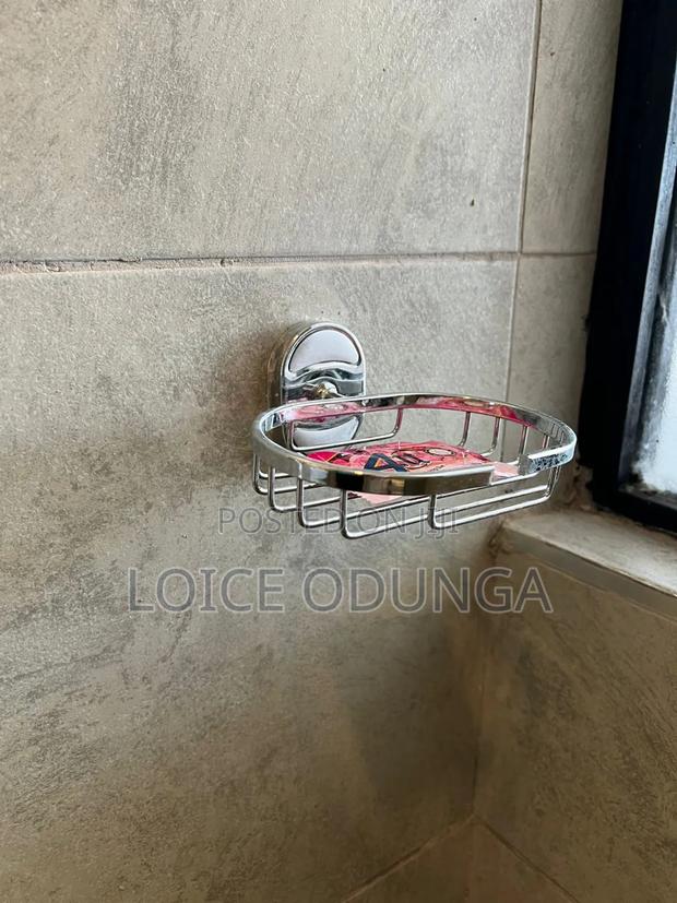 Executive Studio Airbnb Near TRM in Roysambu ,Thika Toad - thumbnail 15