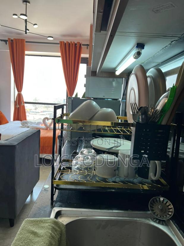 Executive Studio Airbnb Near TRM in Roysambu ,Thika Toad - thumbnail 17