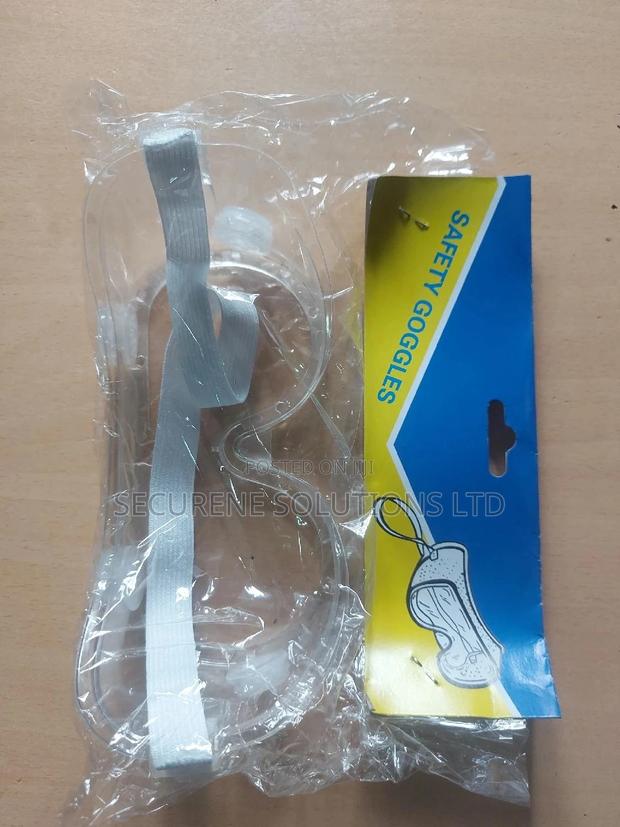 Clear Safety Googles - thumbnail 2