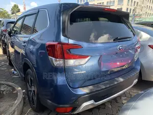 Subaru Forester 2.5i Premium AWD 2018 Blue