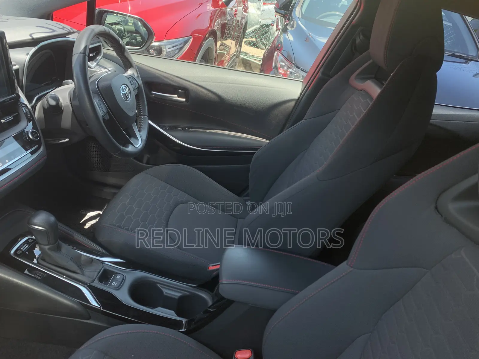 Toyota Corolla LE Eco (1.8L 4cyl 2A) 2018 Black