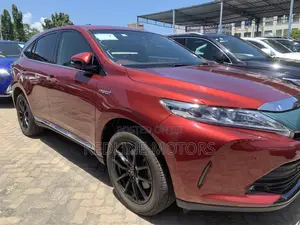 Toyota Harrier 2.0 Turbo 2018 Red