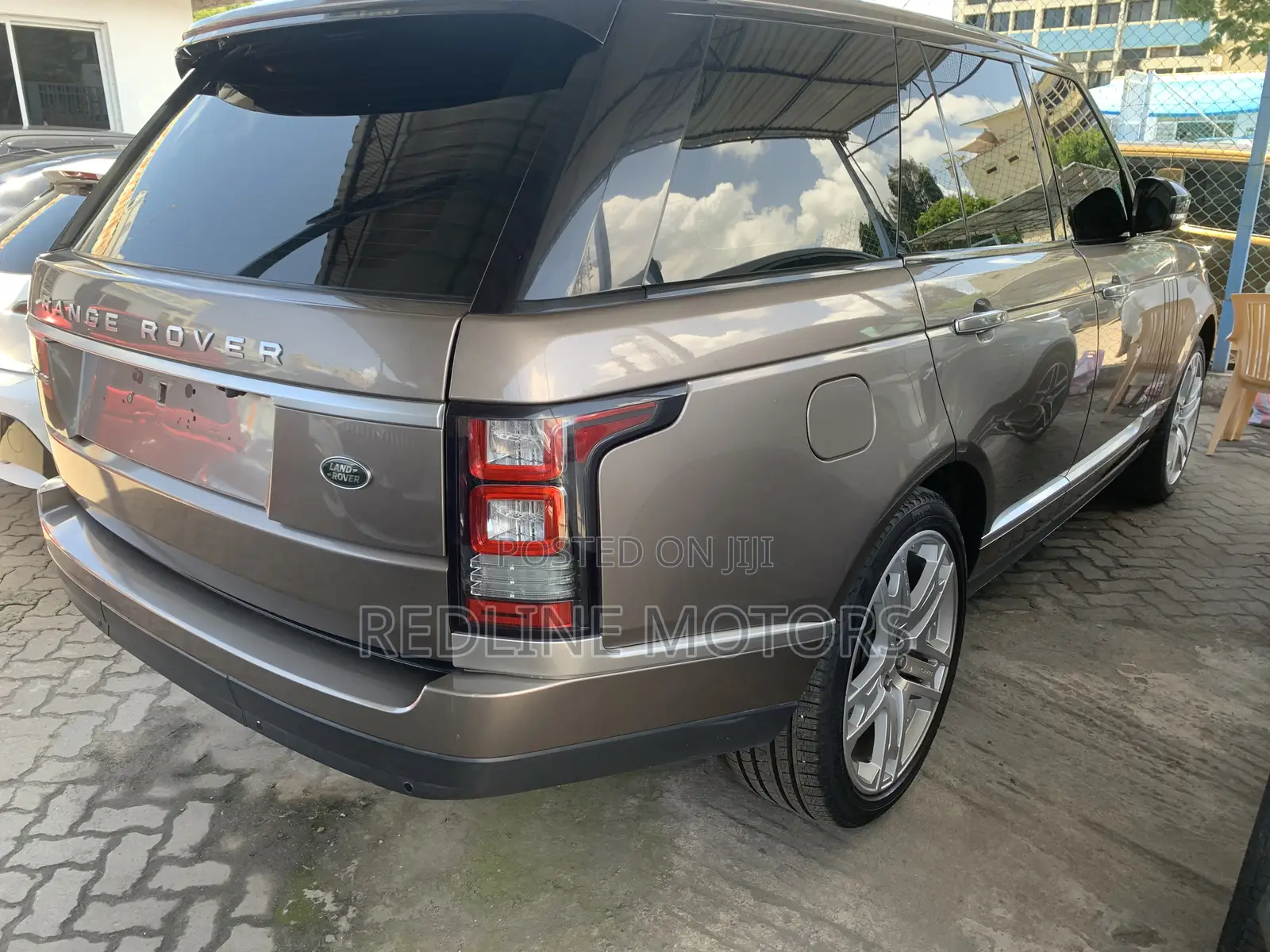 Land Rover Range Rover 3.0L Turbocharged Diesel Td6 2016 Brown