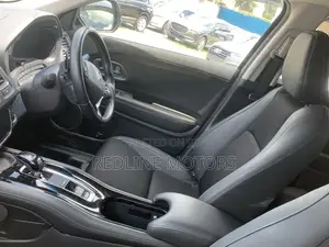 Honda Vezel 1.5 Hybrid 2WD 2018 White