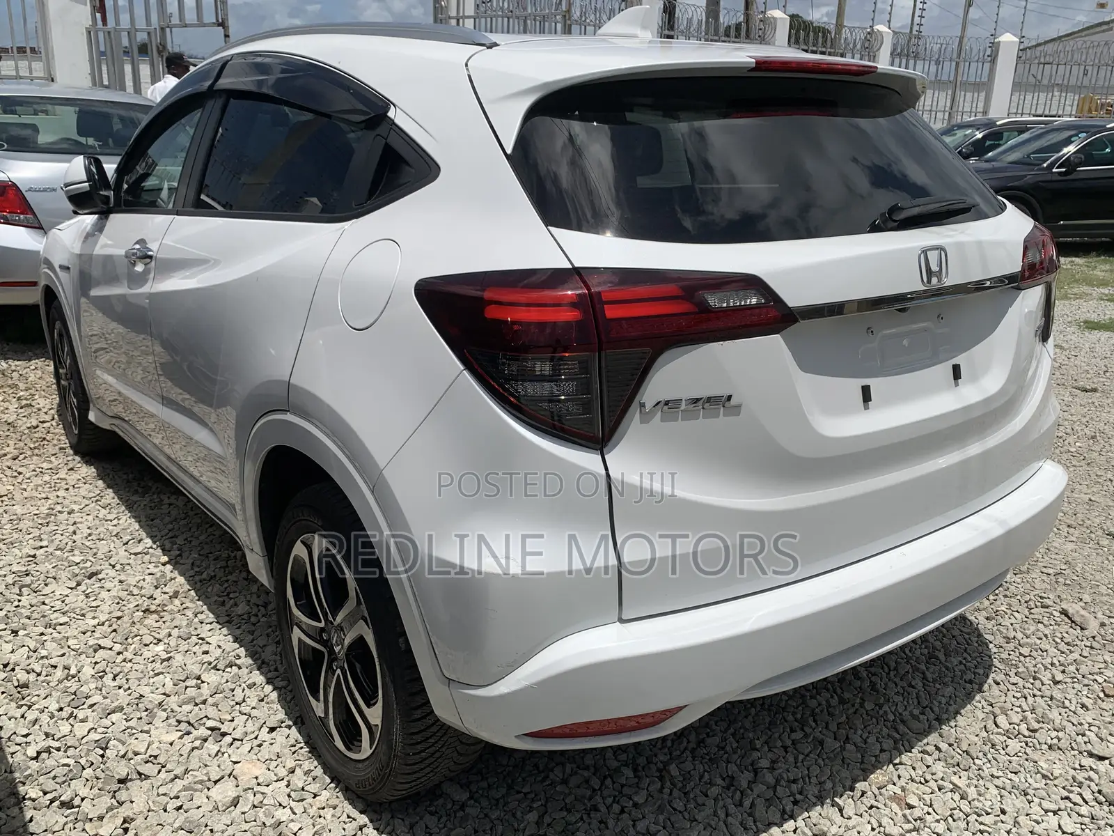 Honda Vezel 1.5 Hybrid 2WD 2018 White
