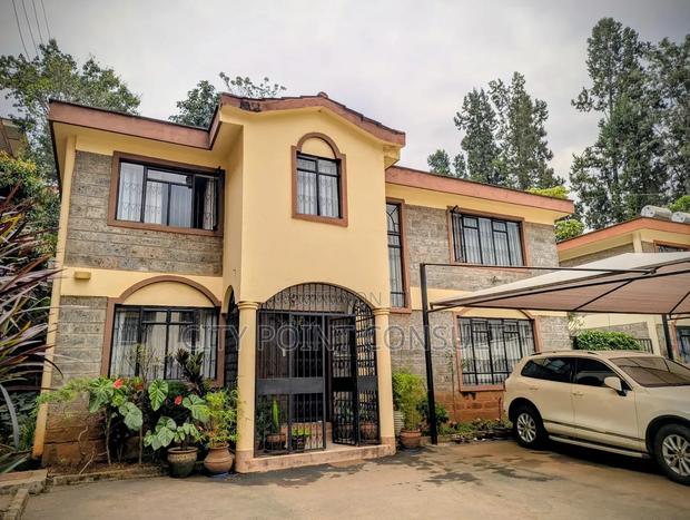 5bdrm Townhouse/Terrace in Raphta Road Area for sale