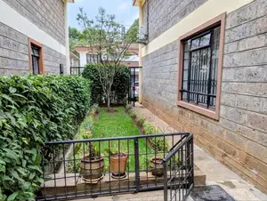 5bdrm Townhouse/Terrace in Raphta Road Area for sale