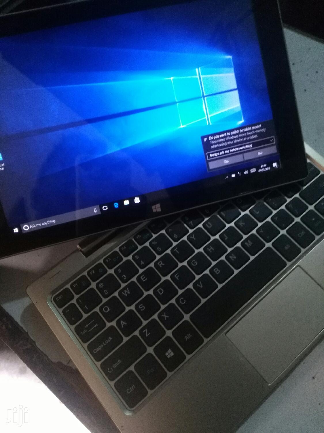 Laptop 4GB Intel HDD 250GB